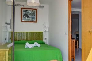 apartamentos con piscina